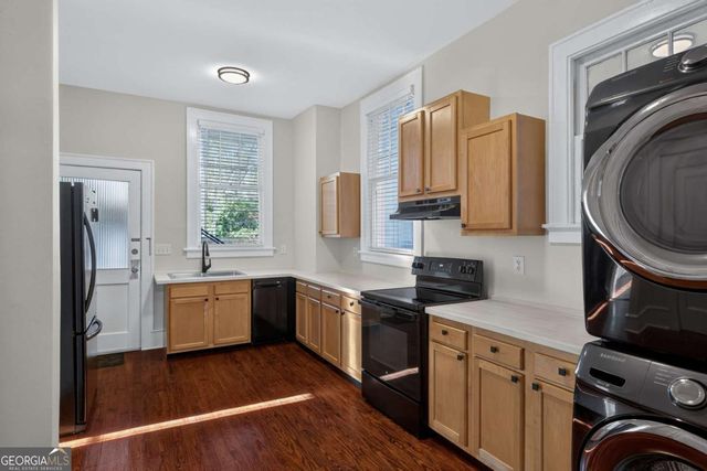 923 E Park Avenue, Savannah, GA 31401