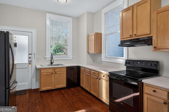 923 E Park Avenue, Savannah, GA 31401