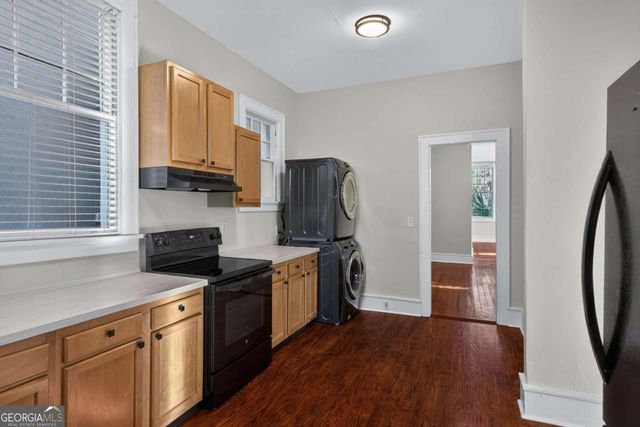 923 E Park Avenue, Savannah, GA 31401