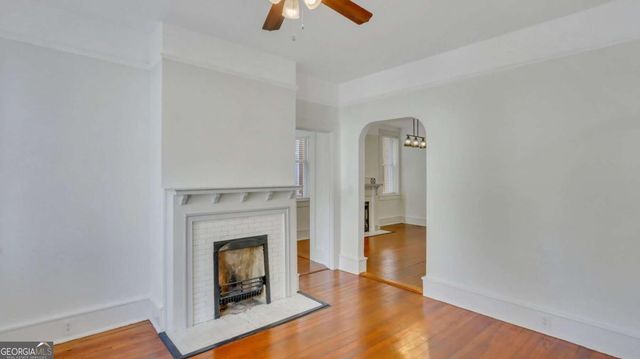 923 E Park Avenue, Savannah, GA 31401