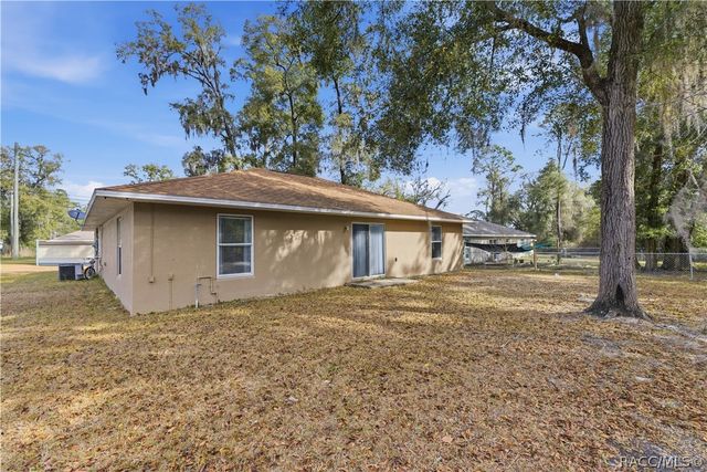 7090 SE 124th Lane, Belleview, FL 34420