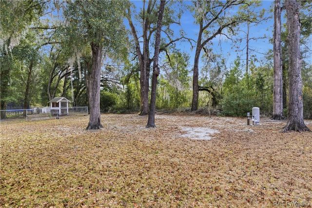 7090 SE 124th Lane, Belleview, FL 34420