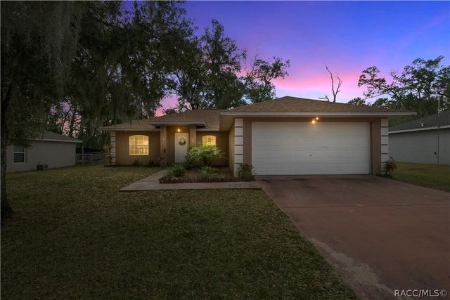 7090 SE 124th Lane, Belleview, FL 34420