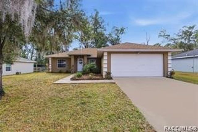 7090 SE 124th Lane, Belleview, FL 34420