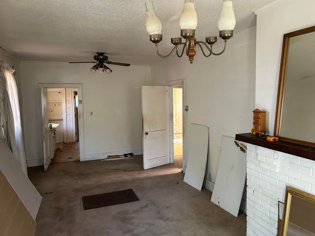 372 HOLLOWELL AVE, Memphis, TN 38109