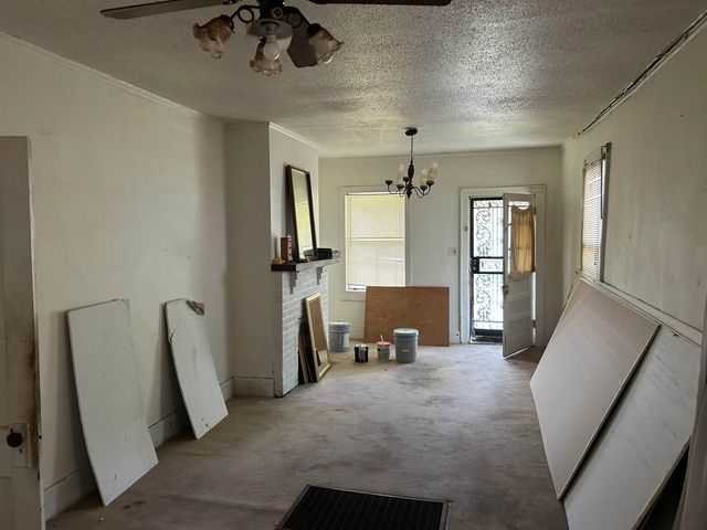 372 HOLLOWELL AVE, Memphis, TN 38109