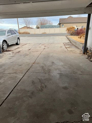1050 S 500 W, Vernal, UT 84078