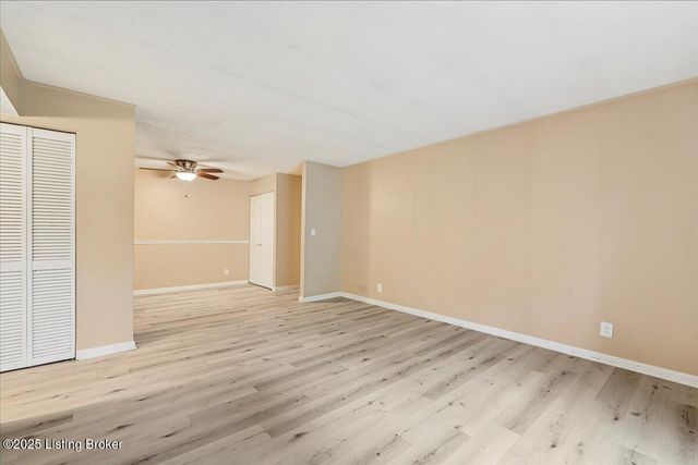 3507 Lodge Ln 316, Louisville, KY 40218