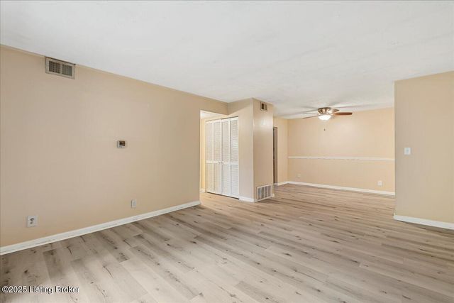 3507 Lodge Ln 316, Louisville, KY 40218