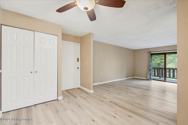 3507 Lodge Ln 316, Louisville, KY 40218