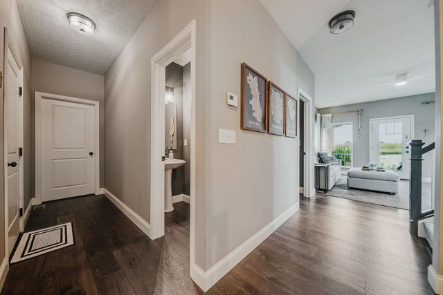 5228 Estuary Lane, 13B, Dublin, OH 43016