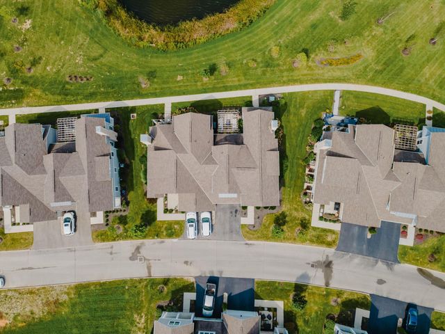 5228 Estuary Lane, 13B, Dublin, OH 43016