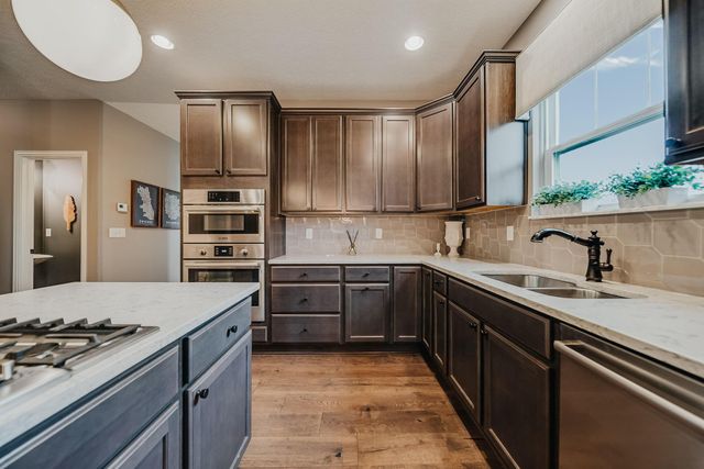 5228 Estuary Lane, 13B, Dublin, OH 43016