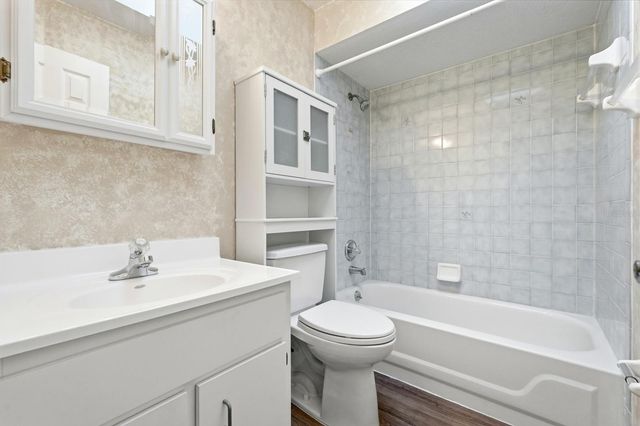 2548 CRESTWOOD AVENUE, New Smyrna Beach, FL 32168