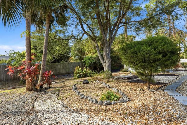 2548 CRESTWOOD AVENUE, New Smyrna Beach, FL 32168