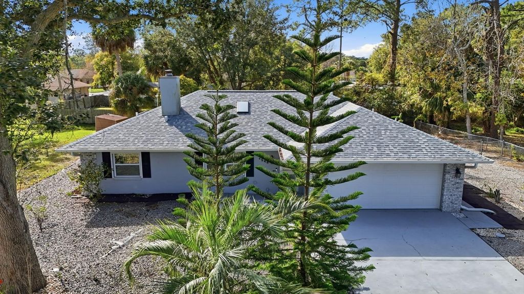 2548 CRESTWOOD AVENUE, New Smyrna Beach, FL 32168