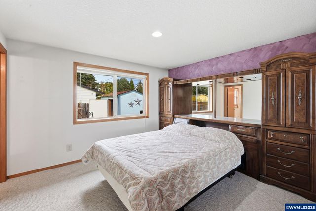 19235 SW Durell Ct, Beaverton, OR 97003