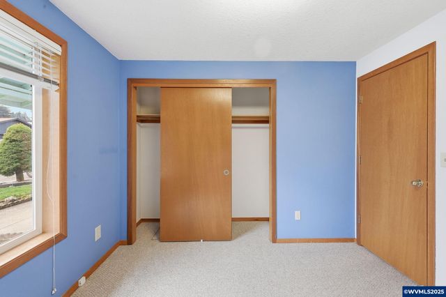 19235 SW Durell Ct, Beaverton, OR 97003