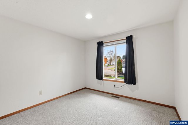 19235 SW Durell Ct, Beaverton, OR 97003