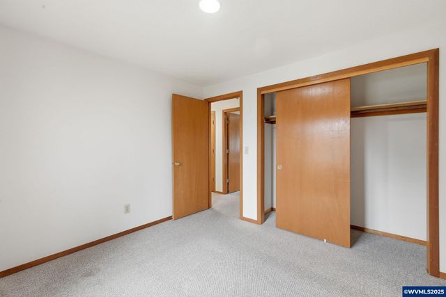 19235 SW Durell Ct, Beaverton, OR 97003