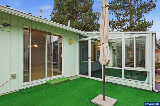 19235 SW Durell Ct, Beaverton, OR 97003