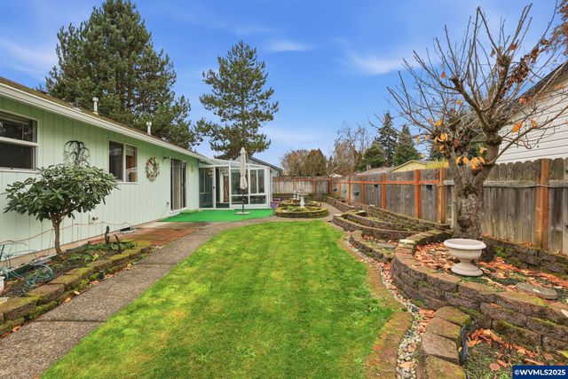 19235 SW Durell Ct, Beaverton, OR 97003