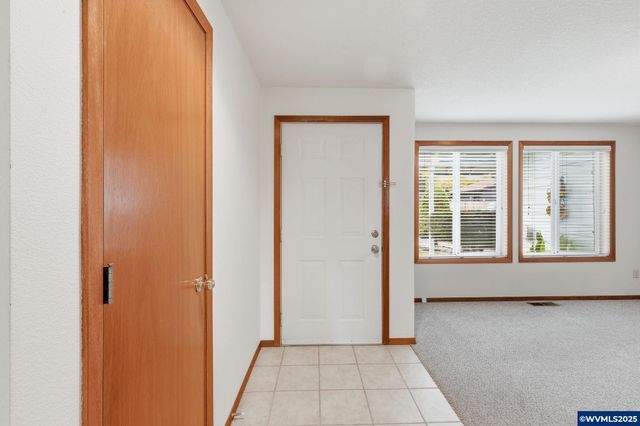 19235 SW Durell Ct, Beaverton, OR 97003