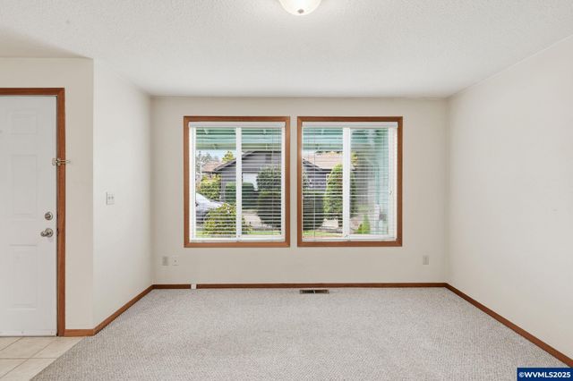 19235 SW Durell Ct, Beaverton, OR 97003