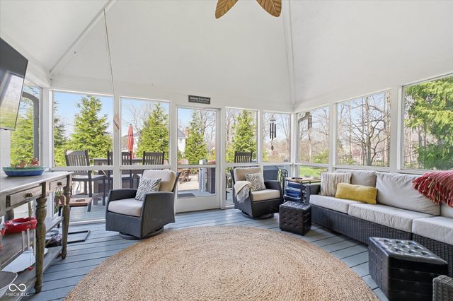 21187 Westbay Circle, Noblesville, IN 46062