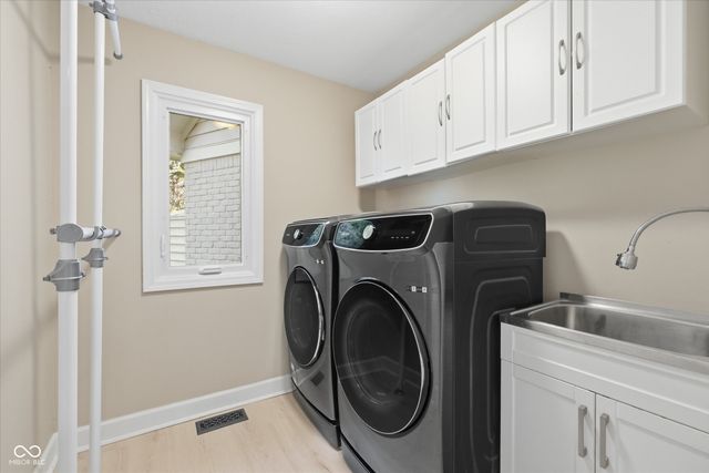 21187 Westbay Circle, Noblesville, IN 46062