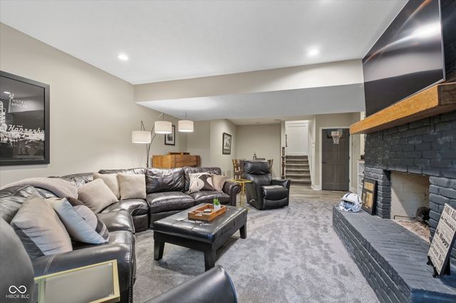 21187 Westbay Circle, Noblesville, IN 46062