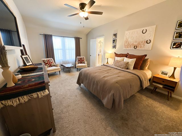 5677 Cross Over, New Braunfels, TX 78132