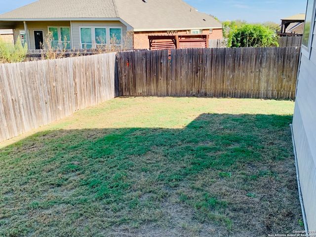 5677 Cross Over, New Braunfels, TX 78132