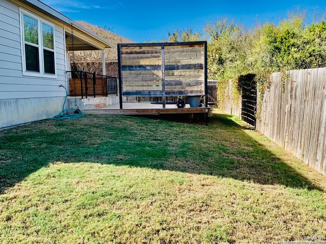 5677 Cross Over, New Braunfels, TX 78132