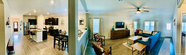 5677 Cross Over, New Braunfels, TX 78132