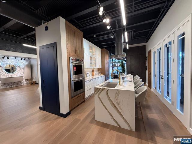 350 Madison Avenue, Cresskill, NJ 07626