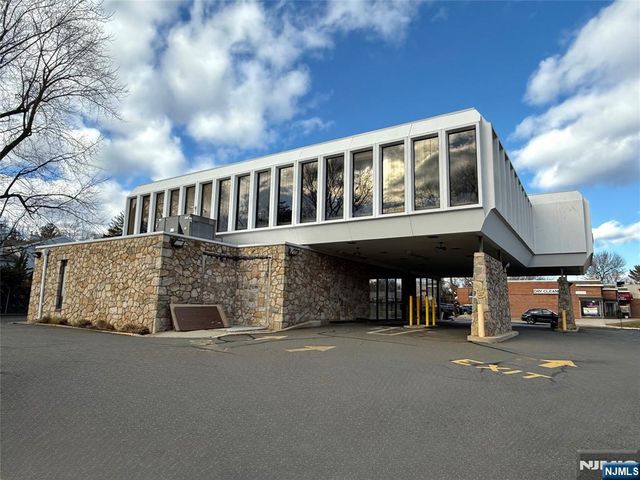 350 Madison Avenue, Cresskill, NJ 07626