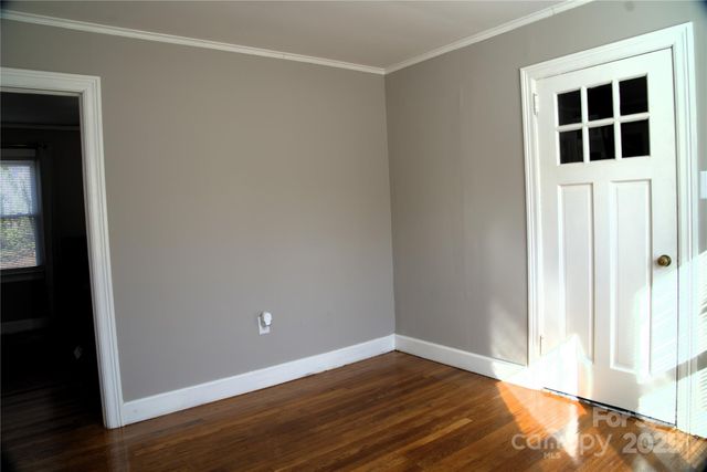 748 W 2nd Street, Lincolnton, NC 28092