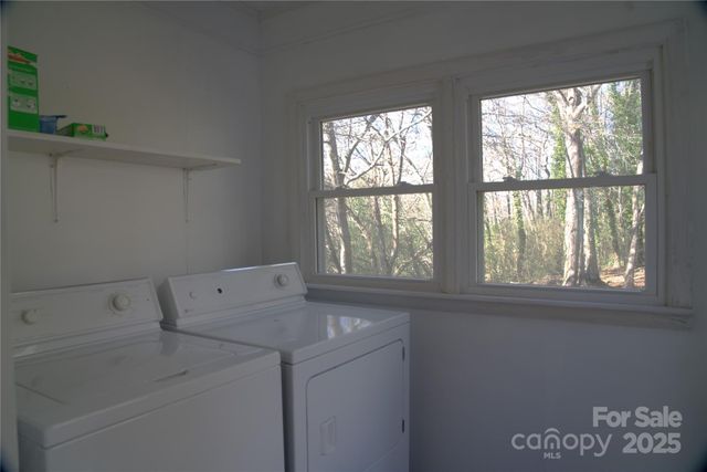 748 W 2nd Street, Lincolnton, NC 28092