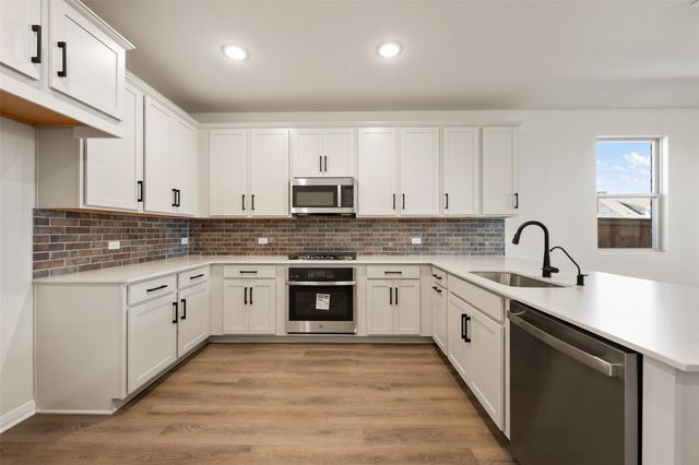 160 Jans WAY, Georgetown, TX 78626