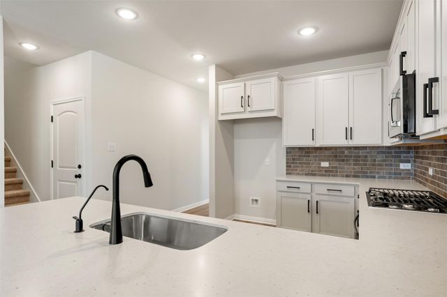 160 Jans WAY, Georgetown, TX 78626