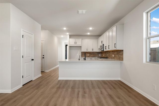 160 Jans WAY, Georgetown, TX 78626