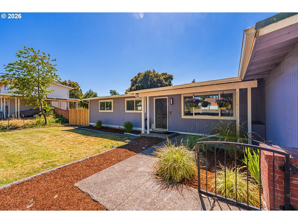 2410 GILHAM Rd, Eugene, OR 97408