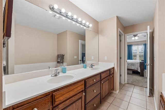 800 SW 161st Street, Oklahoma City, OK 73170