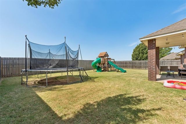 800 SW 161st Street, Oklahoma City, OK 73170