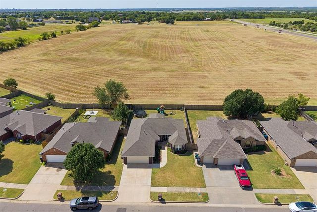 800 SW 161st Street, Oklahoma City, OK 73170