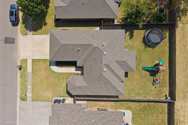 800 SW 161st Street, Oklahoma City, OK 73170