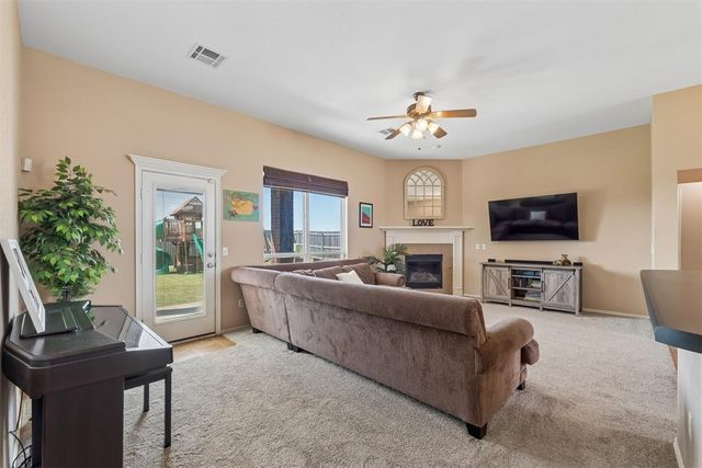 800 SW 161st Street, Oklahoma City, OK 73170