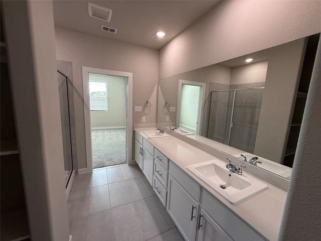 1233 Wolfsbane Drive, Lavon, TX 75166