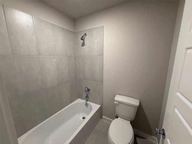 1233 Wolfsbane Drive, Lavon, TX 75166